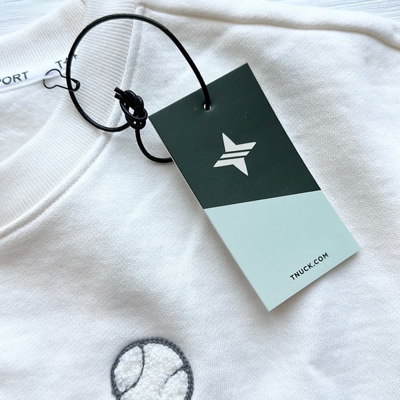 NWT Tuckernuck Sport Fleece Varsity Pullover White size XS/S - Picture 7 of 16